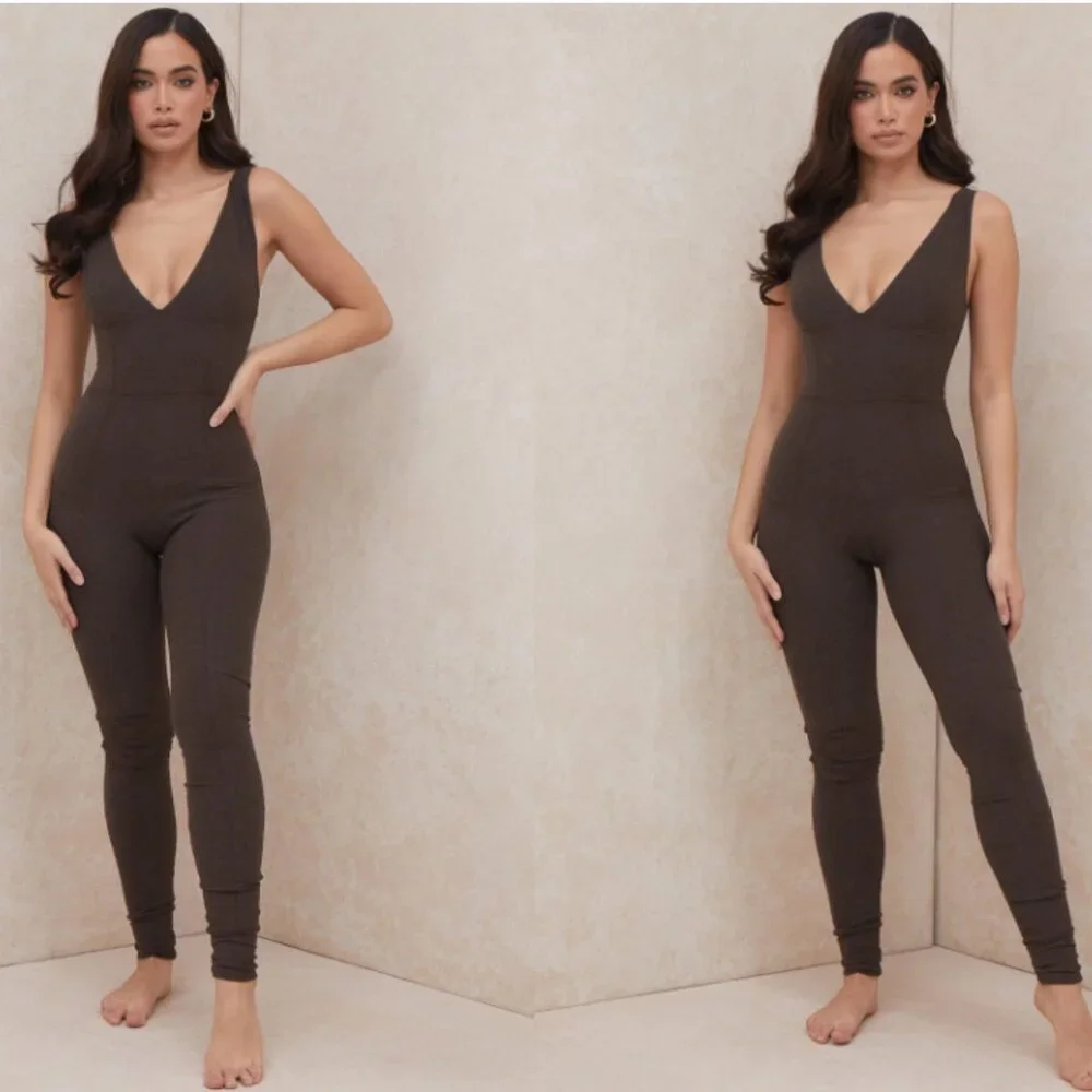 House of CB 'Rissa' Brown V-Neck Skinny Leg Slim Jumpsuit NWOT - Picture 4 of 9